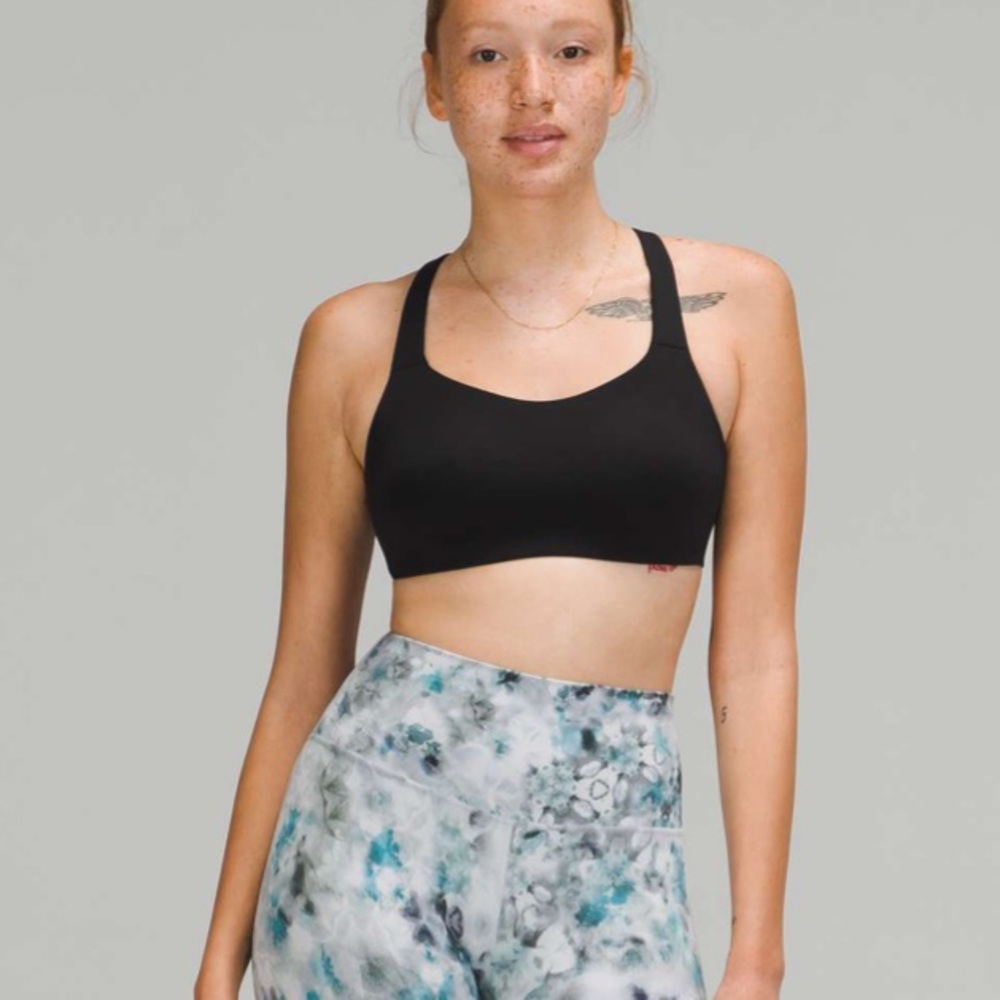 🆕 Lululemon Adapt and Align Bra, Black • Various Sizes Brand New Tags Attached - Picture 7 of 13